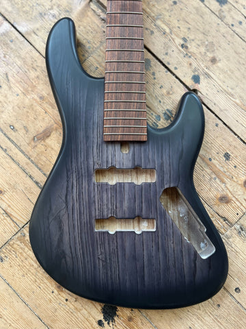 J SERIES CUSTOM 5 STRING - Ser. No. 4411